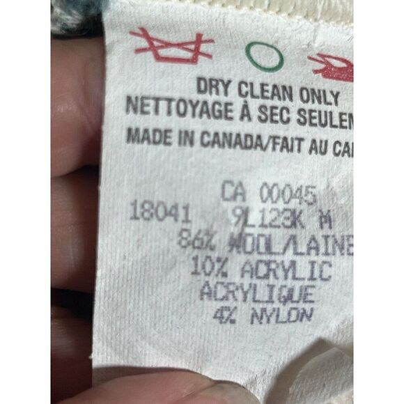 Vintage Nanook Cardigan Sweater Womens M Long Sleeves Floral Tulips Buttons.   J - Picture 6 of 6